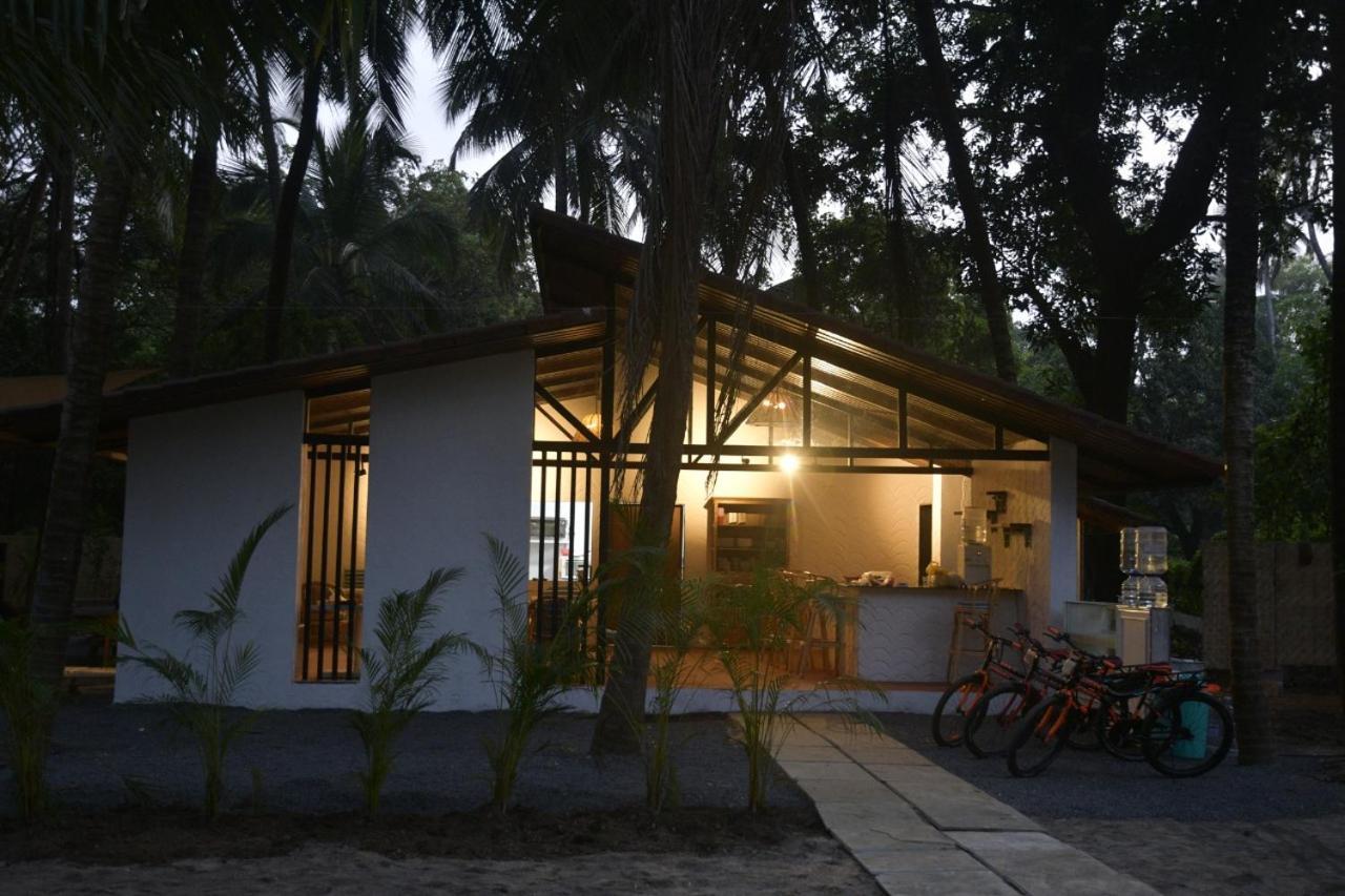 Moonstone Hammock Alibaug Hotel Алибаг Екстериор снимка